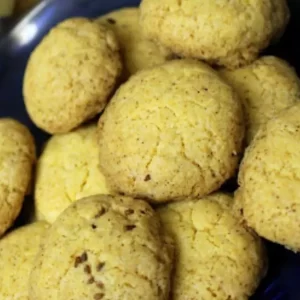 Biscoito de fubá com erva doce