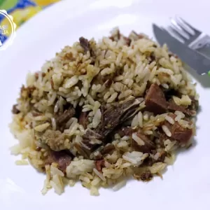 Arroz de carreteiro com carne seca