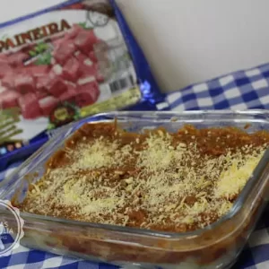 Escondidinho de batata doce com carne seca