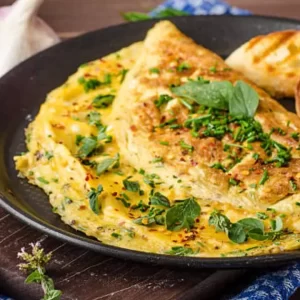 Omelete com Queijo, Espinafre e Tomate